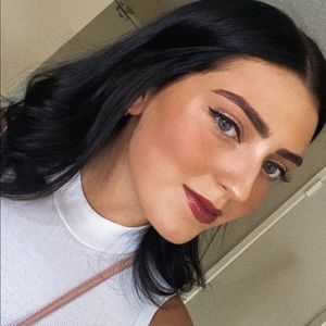 Meet your Posher, MJ